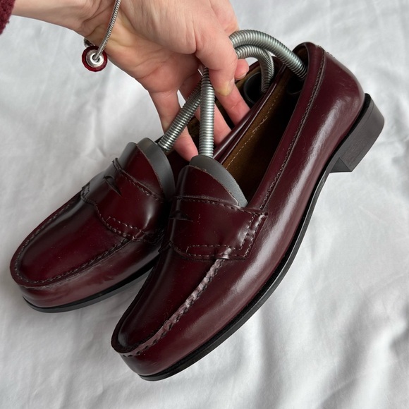 G.H. Bass Willa Penny Loafers Burgundy Leather Classic size 7.5 - Picture 3 of 10